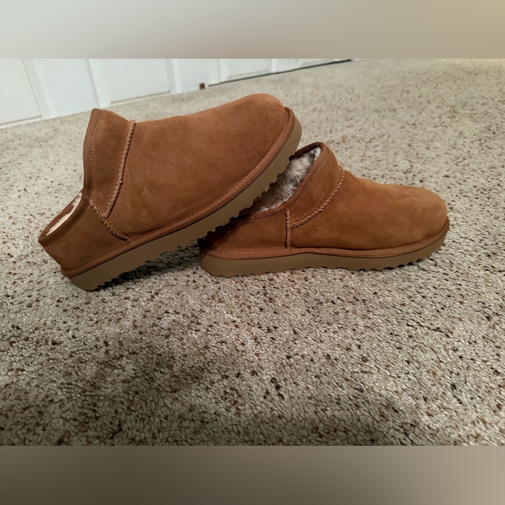 Ugg Classic Slippers *New*